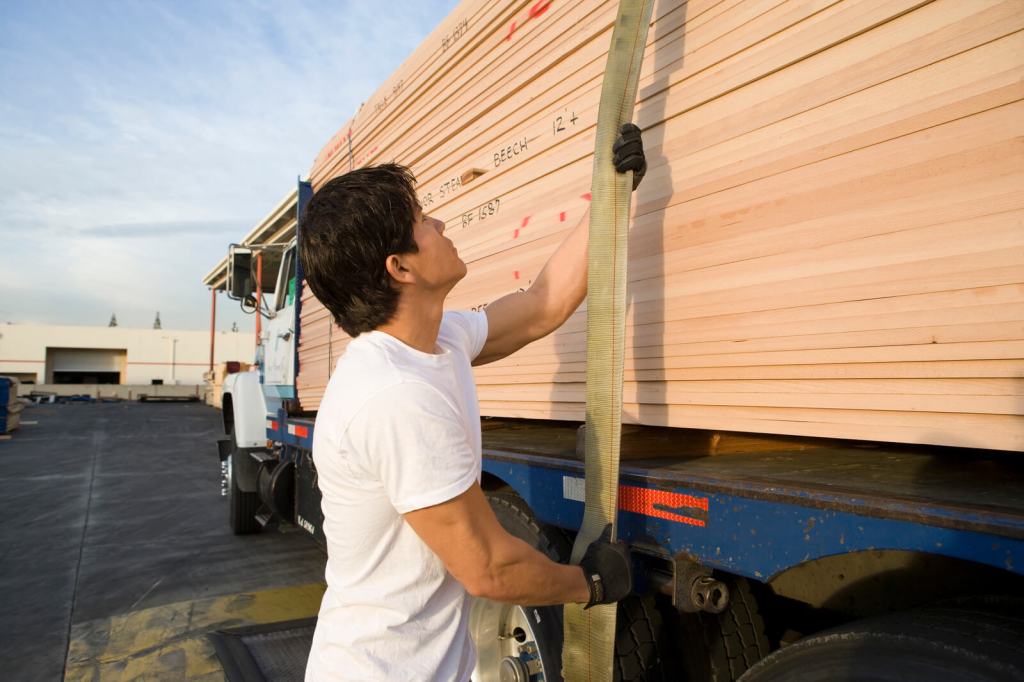 The Versatility and Convenience of Adjustable Straps with Hooks