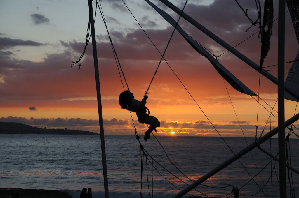 The Versatility and Utility of Bungee Cords: A Must-Have Tool for Every Adventure